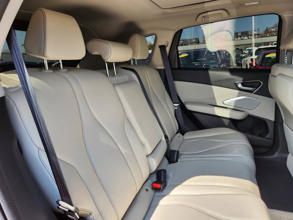 Certified 2025 Acura RDX w/ Technology Package image 14