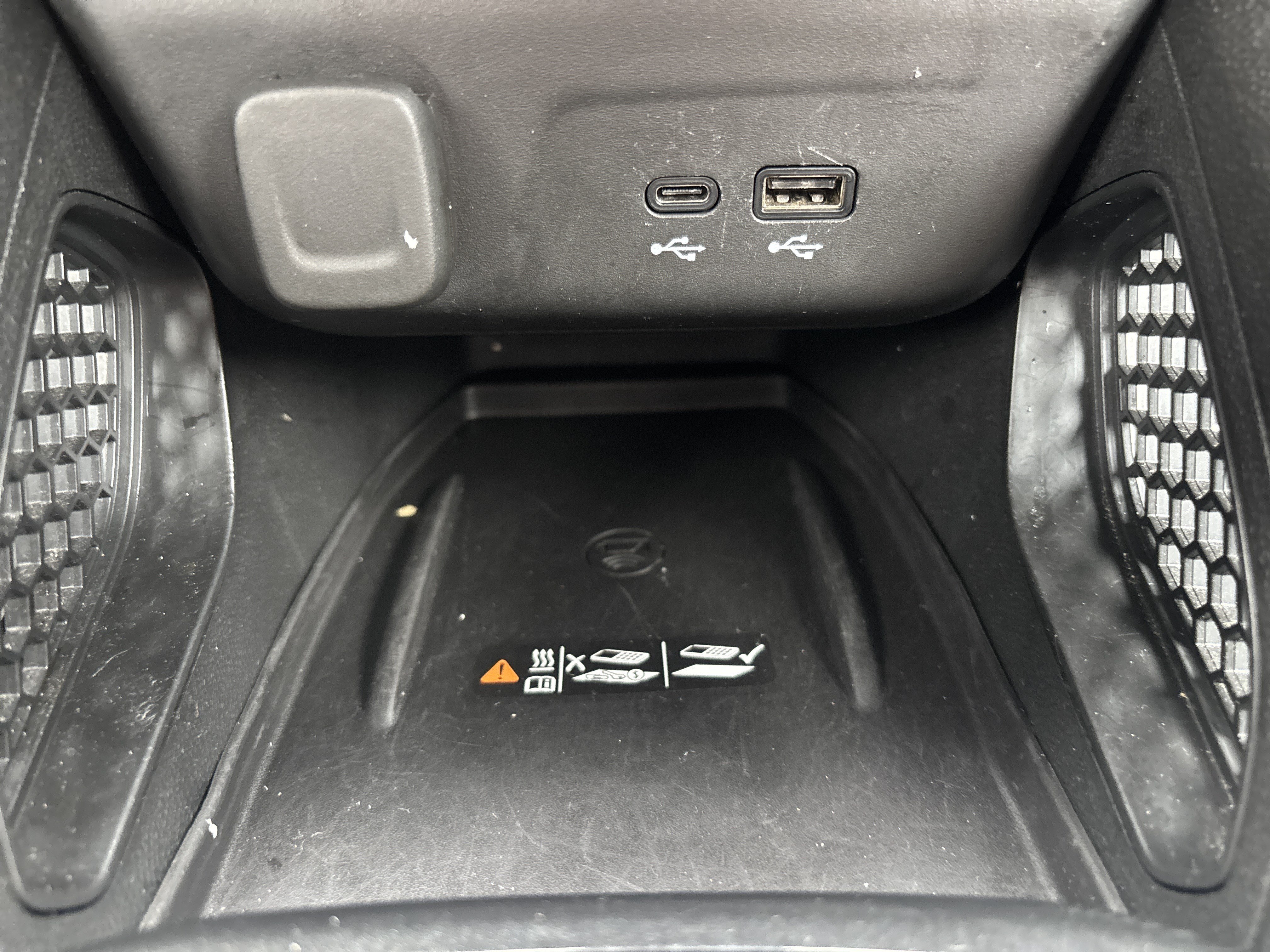 Used 2024 Chevrolet TrailBlazer ACTIV w/ Convenience Package AWD/4WD image 14
