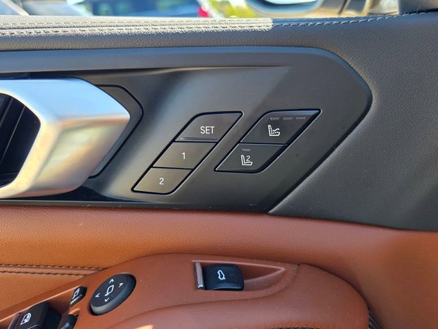 Used 2024 BMW X5 M60i AWD/4WD image 12