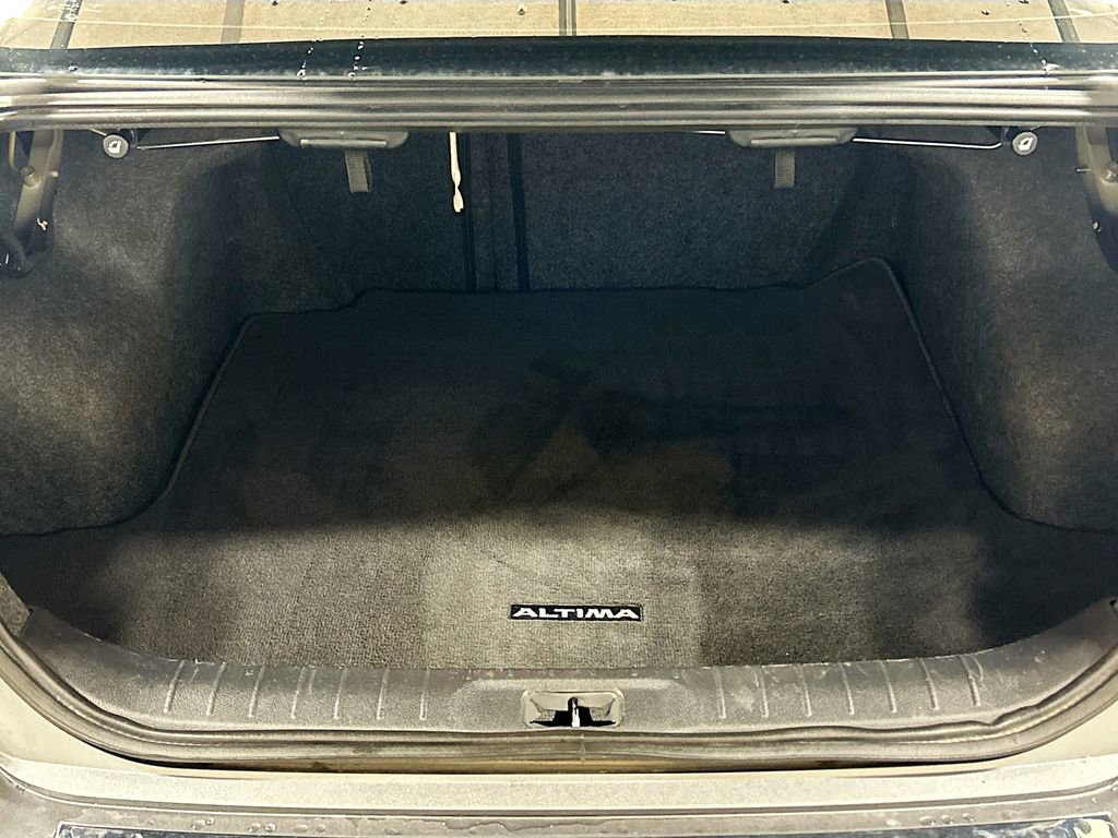 Used 2022 Nissan Altima 2.5 SV FWD image 21