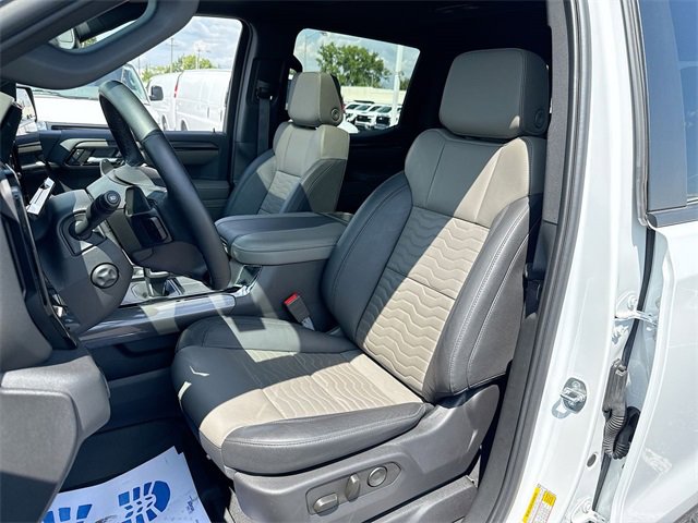 Used 2024 Chevrolet Silverado 1500 ZR2 w/ Technology Package image 11