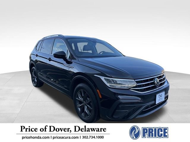 Used 2022 Volkswagen Tiguan SE image 1