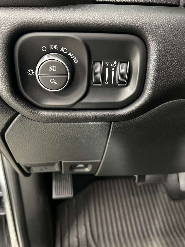 Used 2022 RAM 2500 Power Wagon w/ Level 2 Equipment Group image 14