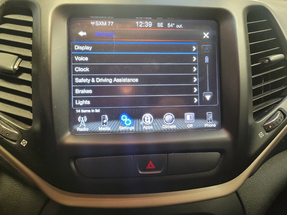 Used 2016 Jeep Cherokee Latitude w/ Trailer Tow Group image 25