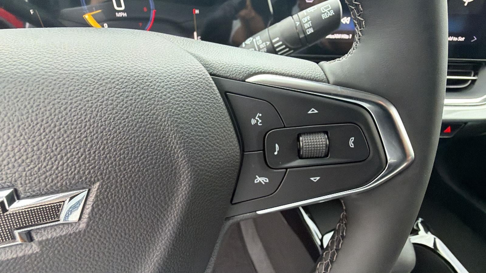New 2026 Chevrolet Trax LT w/ Driver Confidence Package FWD image 23