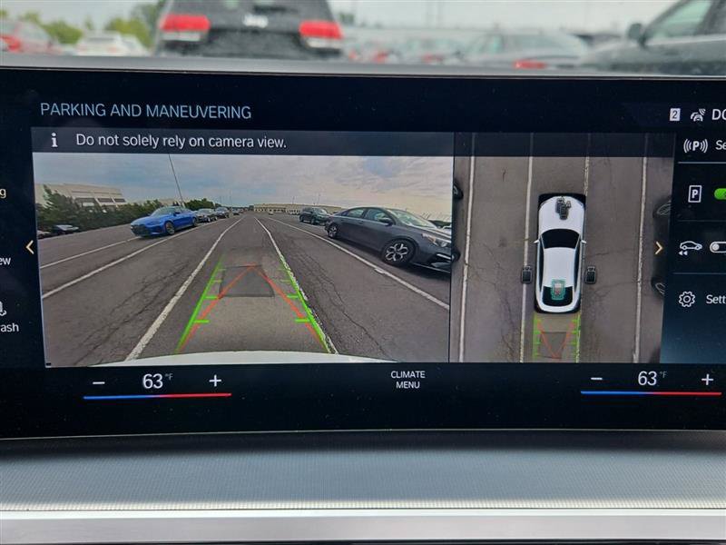 Used 2023 BMW i4 eDrive35 w/ Premium Package RWD image 8