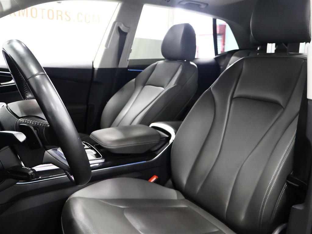 Used 2019 Audi Q8 Premium Plus w/ Premium Plus image 10