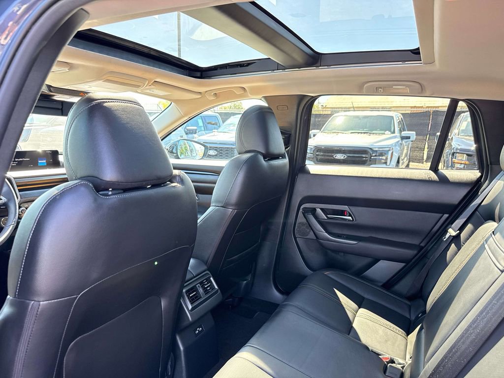 Used 2025 MAZDA CX-50 2.5 Hybrid w/ Weather Package image 12