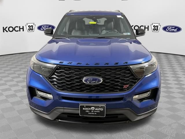 Used 2020 Ford Explorer ST w/ ST Street Pack image 2