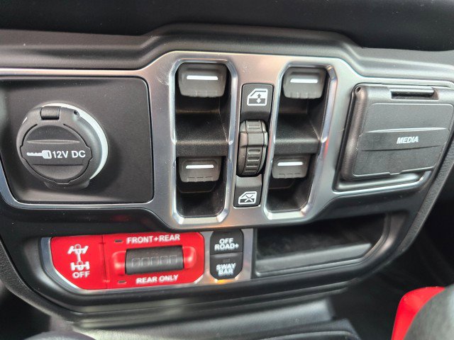 Used 2020 Jeep Gladiator Rubicon w/ LED Lighting Group image 40