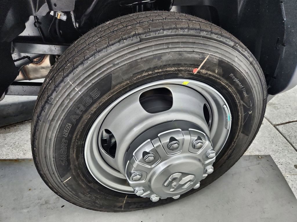 New 2026 RAM 4500 Tradesman w/ Chrome Appearance Group image 23