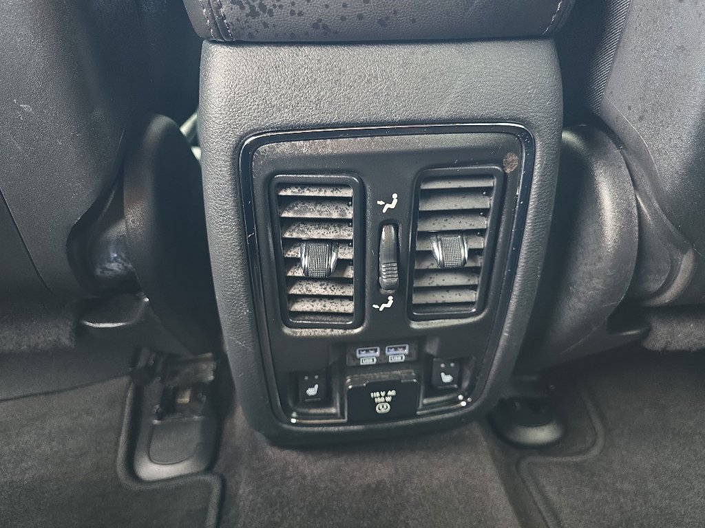 Used 2018 Jeep Grand Cherokee Limited AWD/4WD image 20