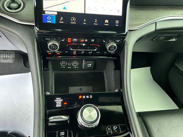 Used 2021 Jeep Grand Cherokee L Overland w/ Luxury Tech Group IV image 14