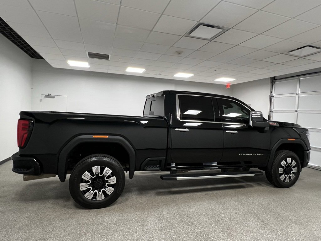 Used 2024 GMC Sierra 3500 Denali w/ Denali Reserve Package image 14