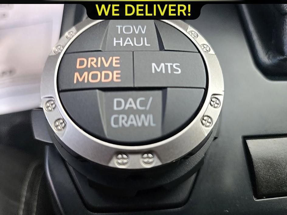 Used 2024 Toyota Tacoma TRD Sport AWD/4WD image 18