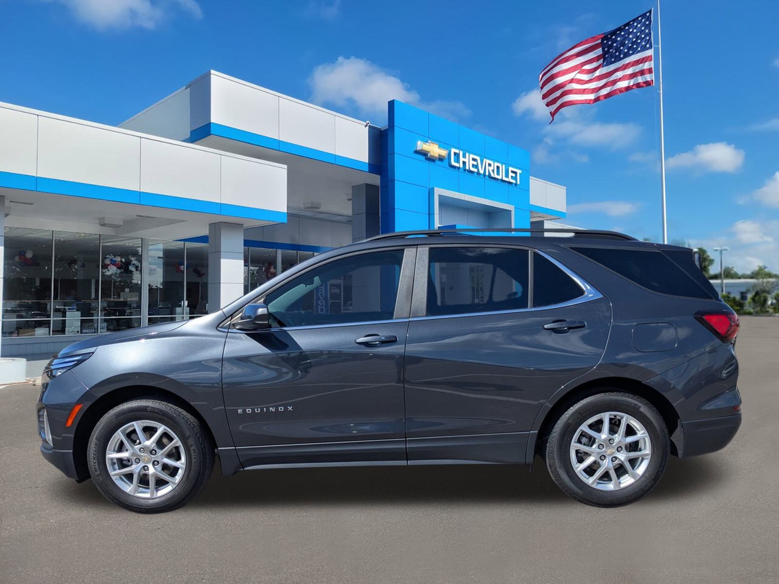 Used 2023 Chevrolet Equinox LT image 7