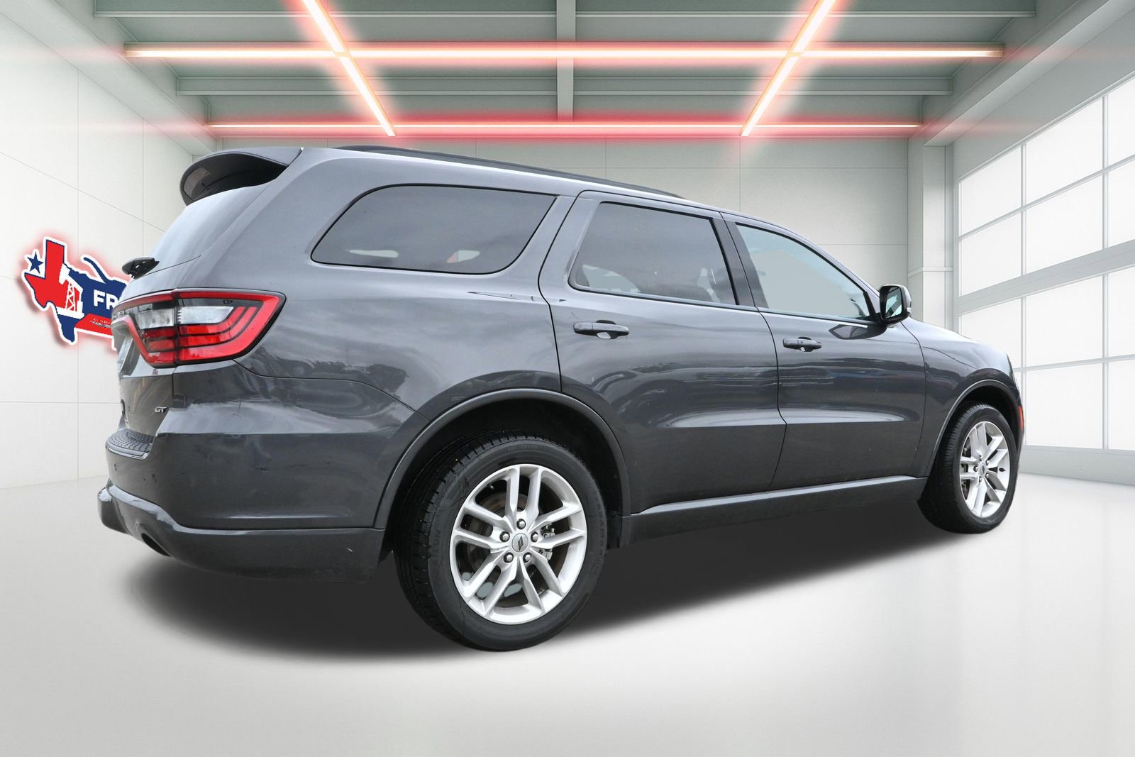 Used 2024 Dodge Durango GT AWD/4WD image 3