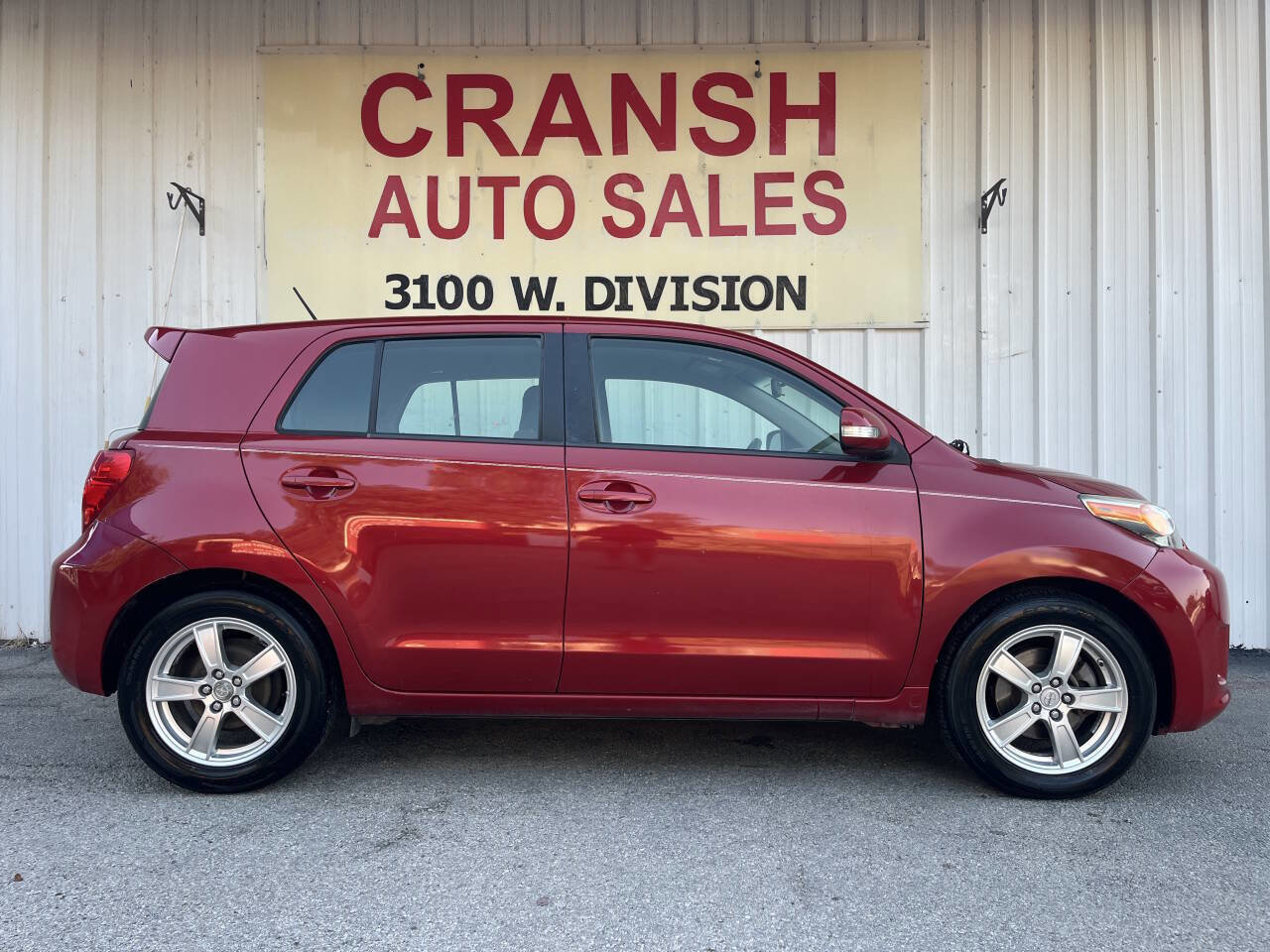 Used 2014 Scion xD image 2