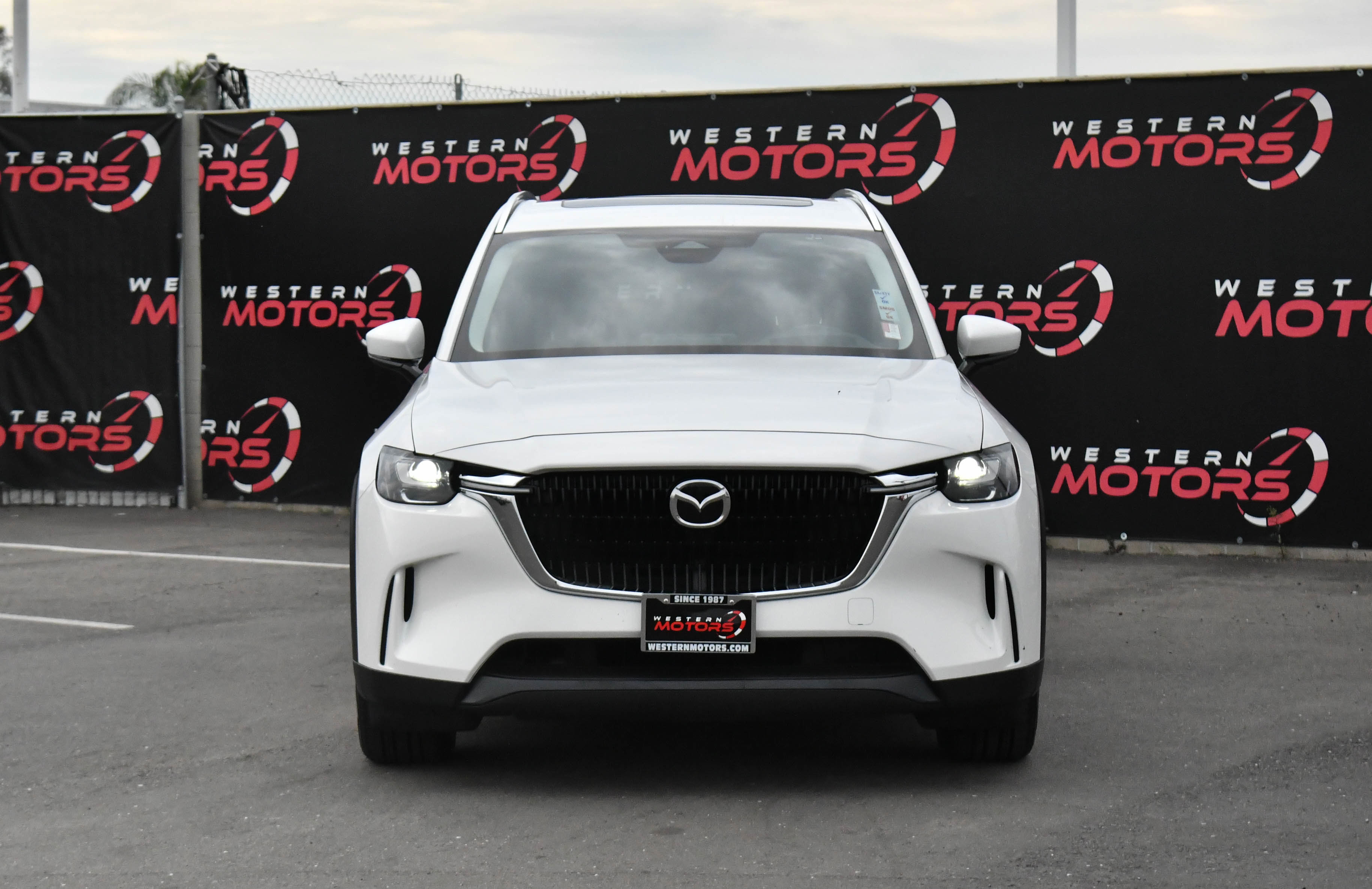 Used 2024 MAZDA CX-90 3.3 Turbo w/ Preferred Plus image 2