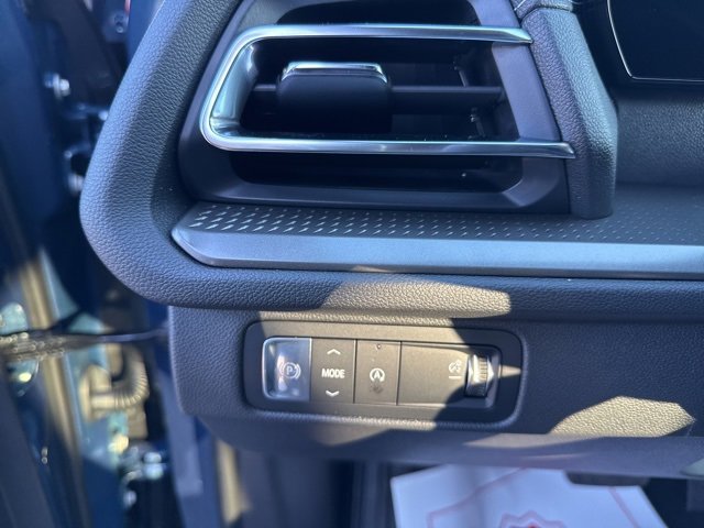 New 2026 Chevrolet Traverse LT w/ Driver Confidence Package image 14