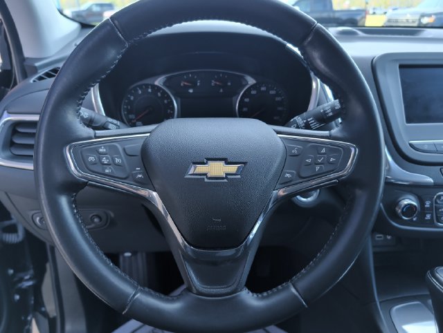Used 2020 Chevrolet Equinox LT w/ Driver Convenience Package FWD image 16