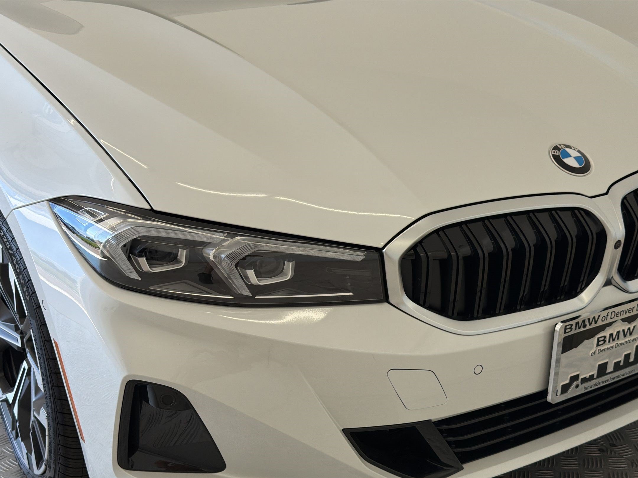 New 2026 BMW 330i xDrive Sedan w/ Premium Package AWD/4WD image 12