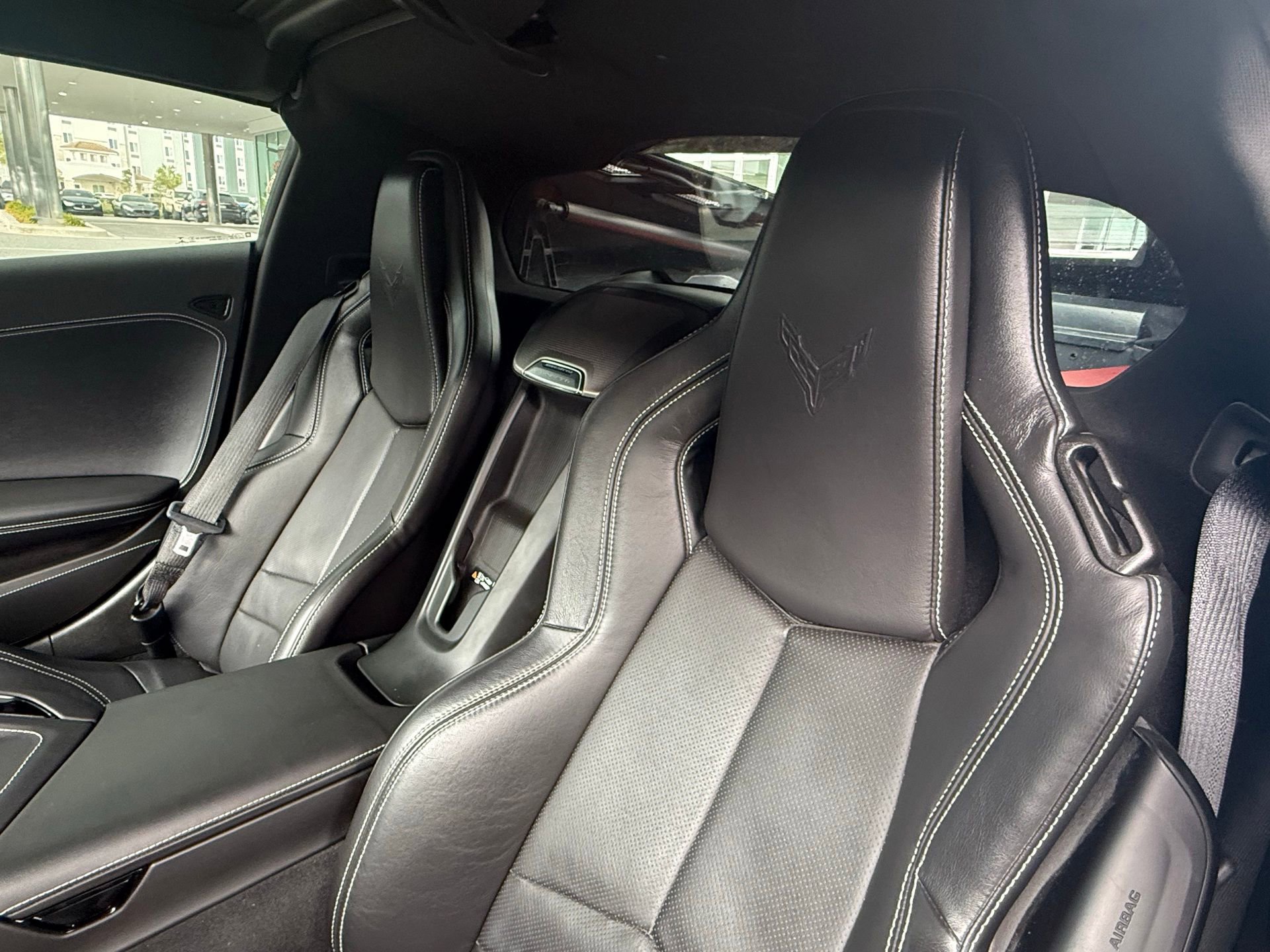 Used 2021 Chevrolet Corvette Stingray Preferred Cpe w/ 2LT image 24