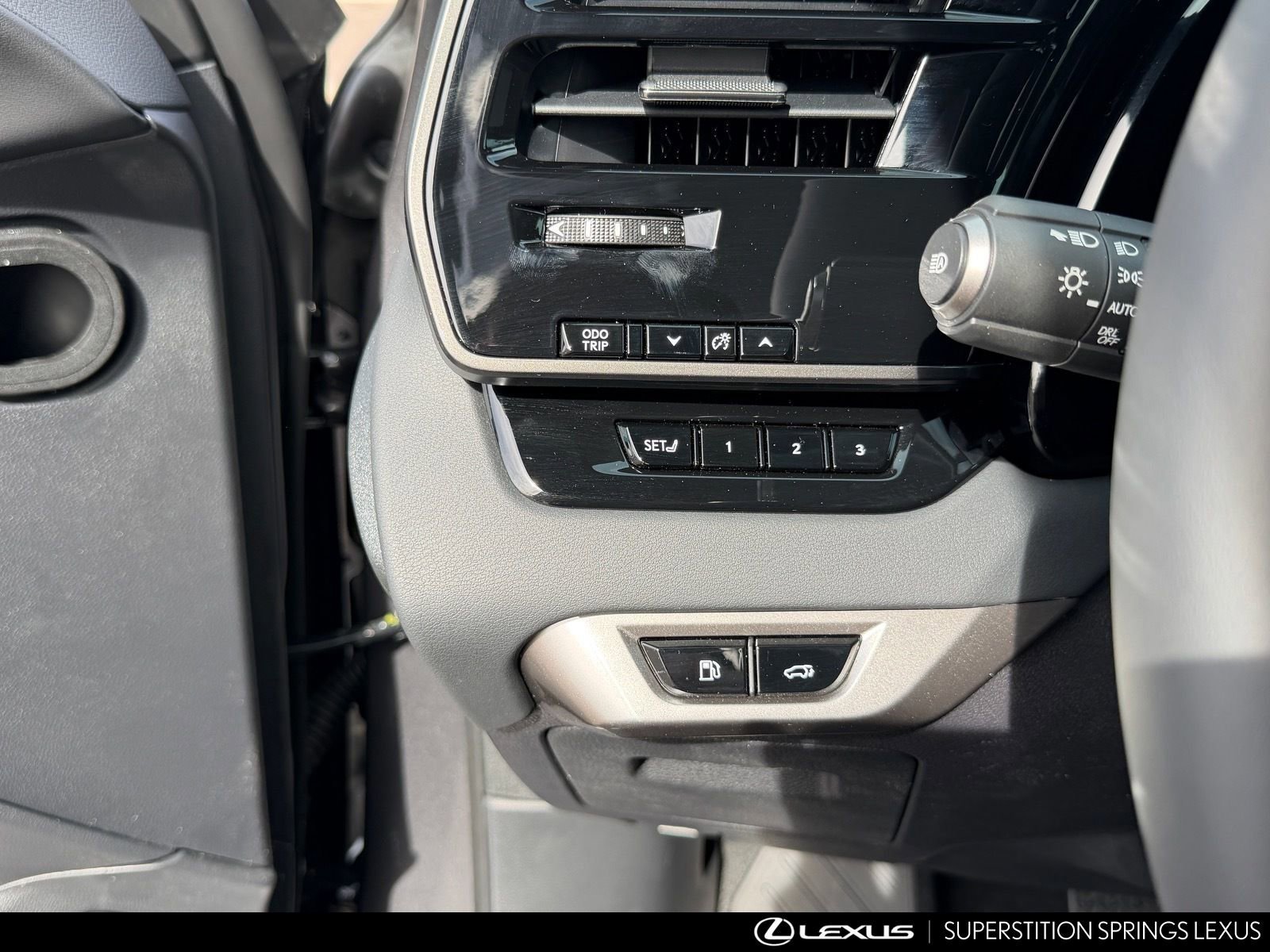 New 2026 Lexus RX 350h image 16