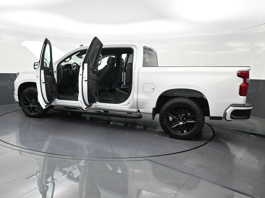 Used 2026 Chevrolet Silverado 1500 Custom w/ Turbomax Blackout Package RWD image 34