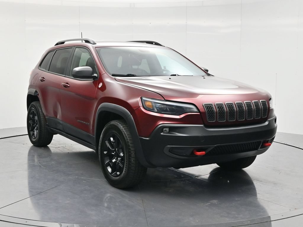 Used 2020 Jeep Cherokee Trailhawk w/ Comfort/Convenience Group AWD/4WD image 2