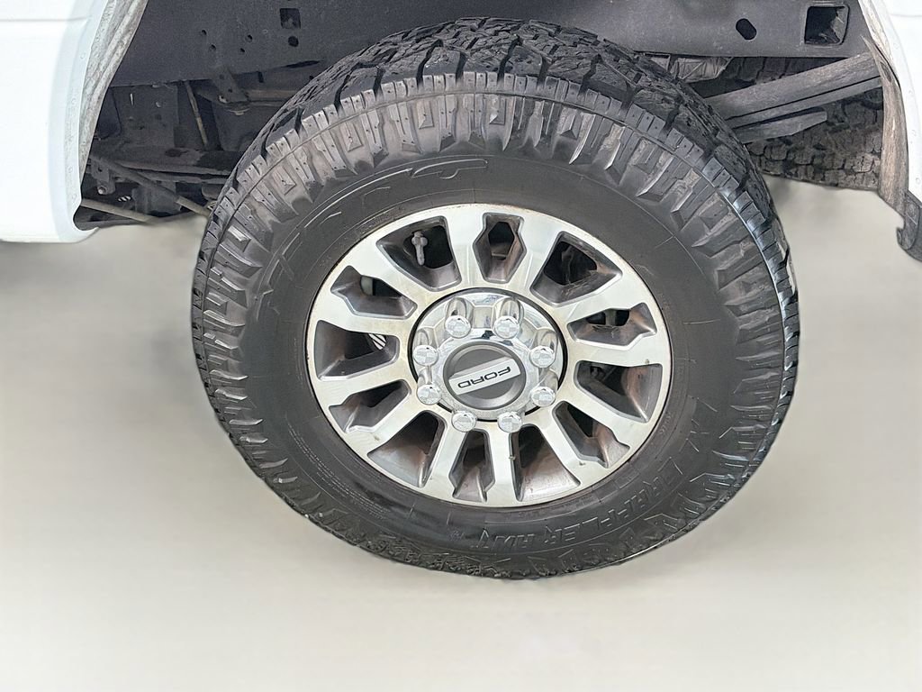 Used 2022 Ford F250 Lariat w/ Lariat Value Package AWD/4WD image 32