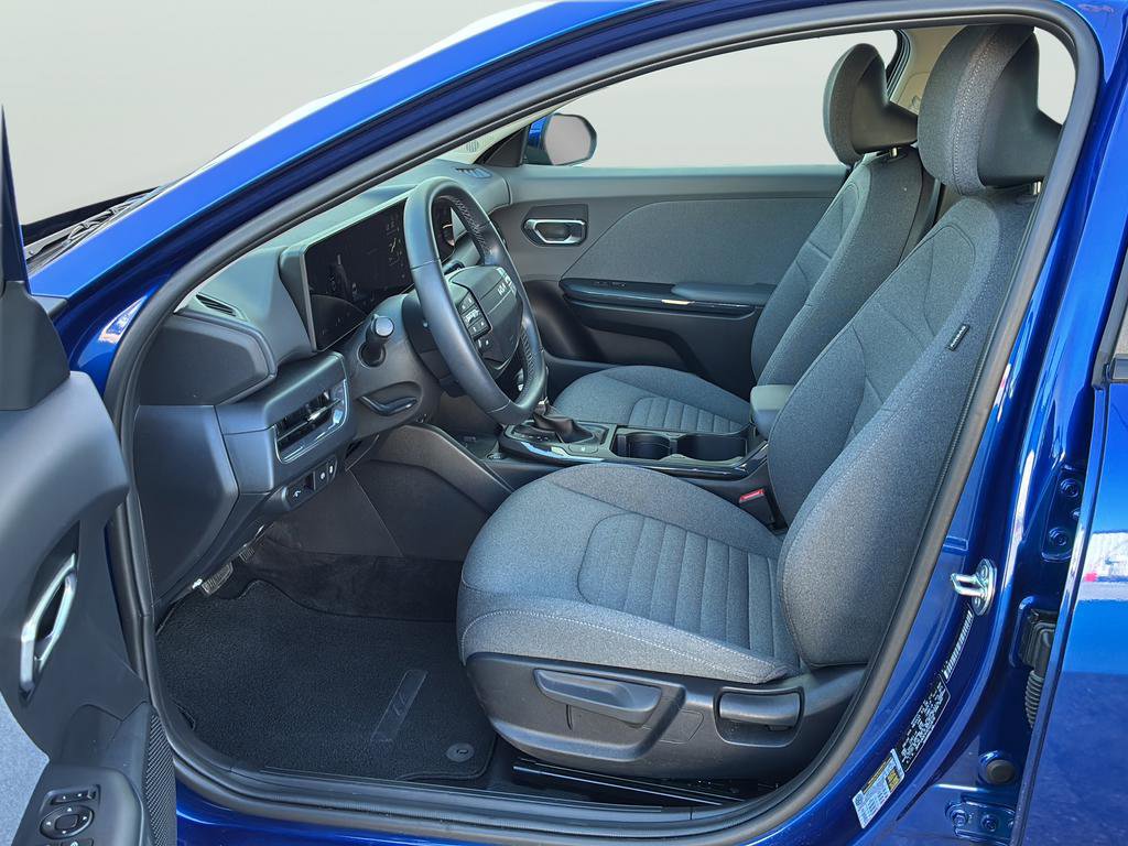 Certified 2025 Kia K4 EX image 13