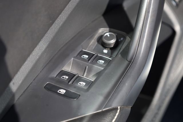 Used 2025 Volkswagen Jetta Sport image 15