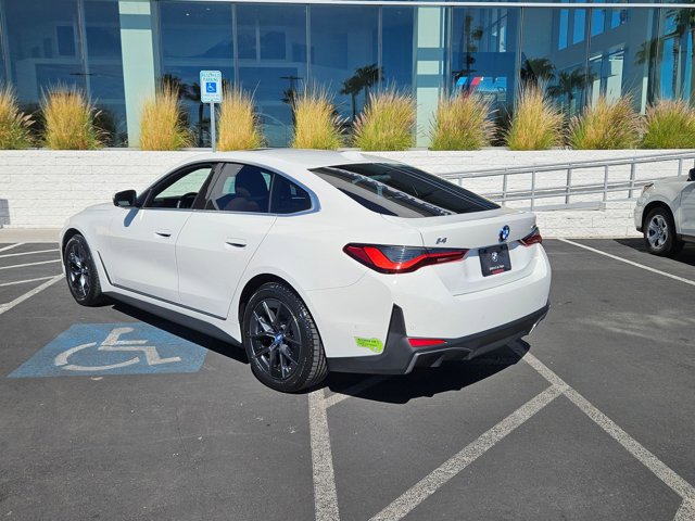 Used 2023 BMW i4 eDrive35 w/ Premium Package image 8