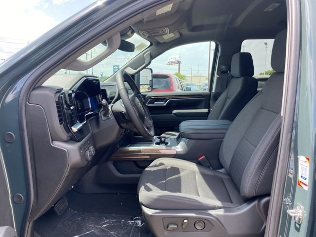 New 2026 Chevrolet Silverado 2500 LT w/ Convenience Package image 14