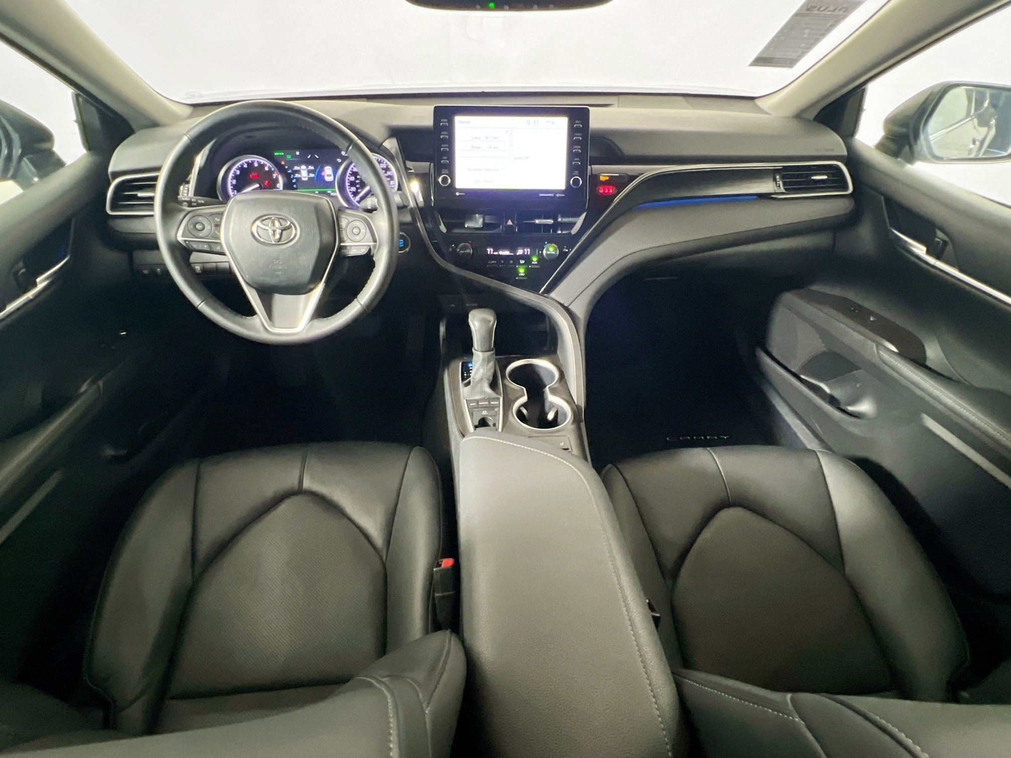 Used 2024 Toyota Camry XLE FWD image 30