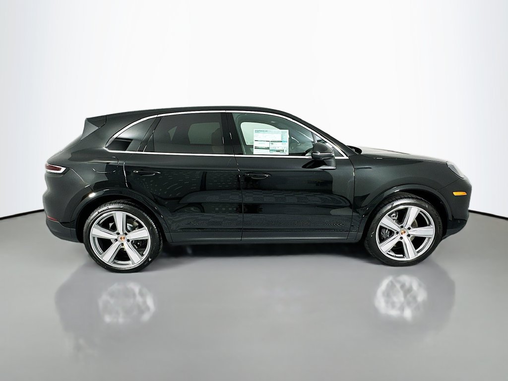 New 2026 Porsche Cayenne AWD/4WD image 8