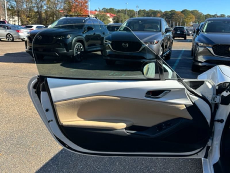 Certified 2024 MAZDA MX-5 Miata Grand Touring image 6