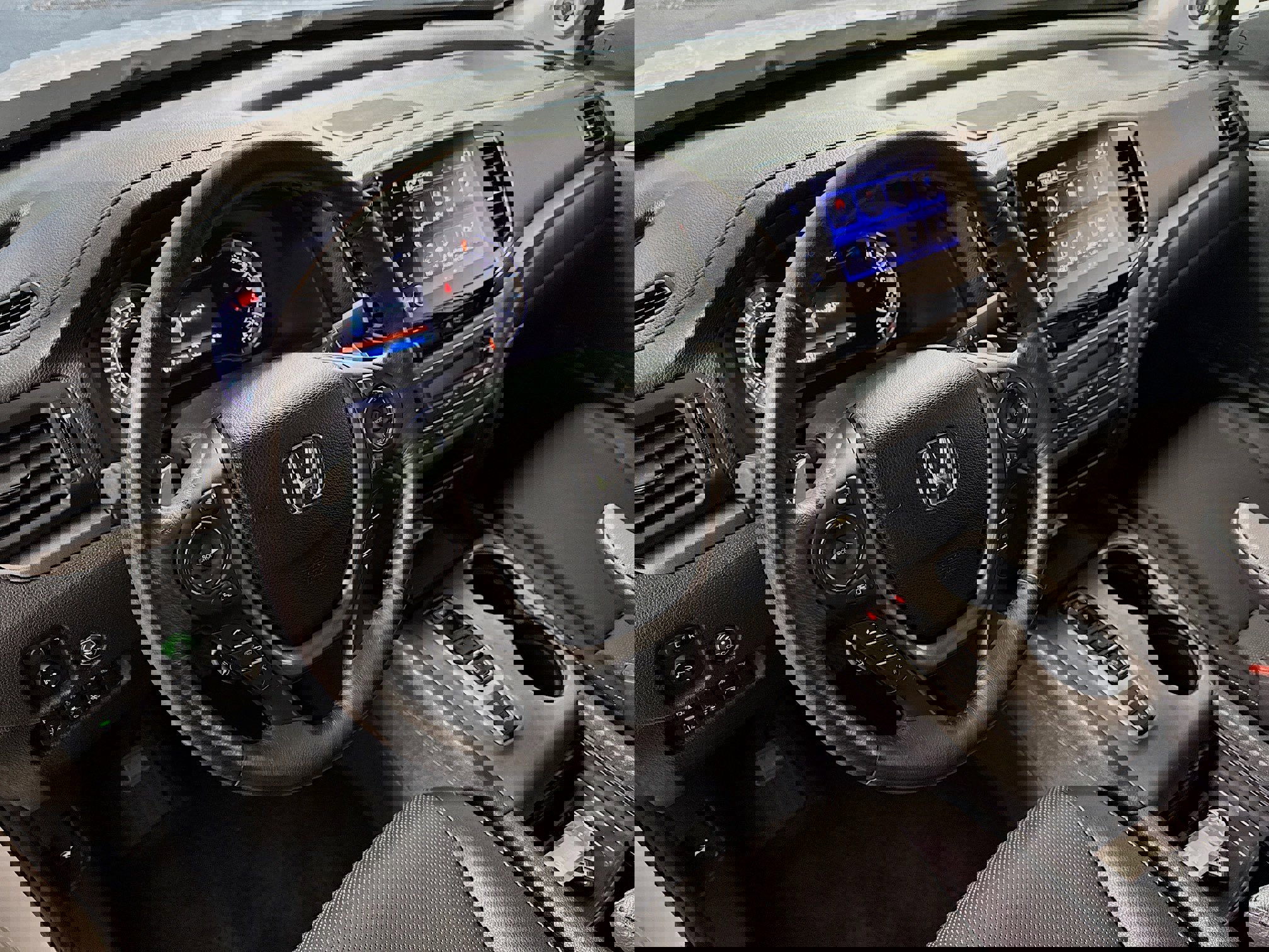 Used 2023 Honda Ridgeline RTL-E image 23