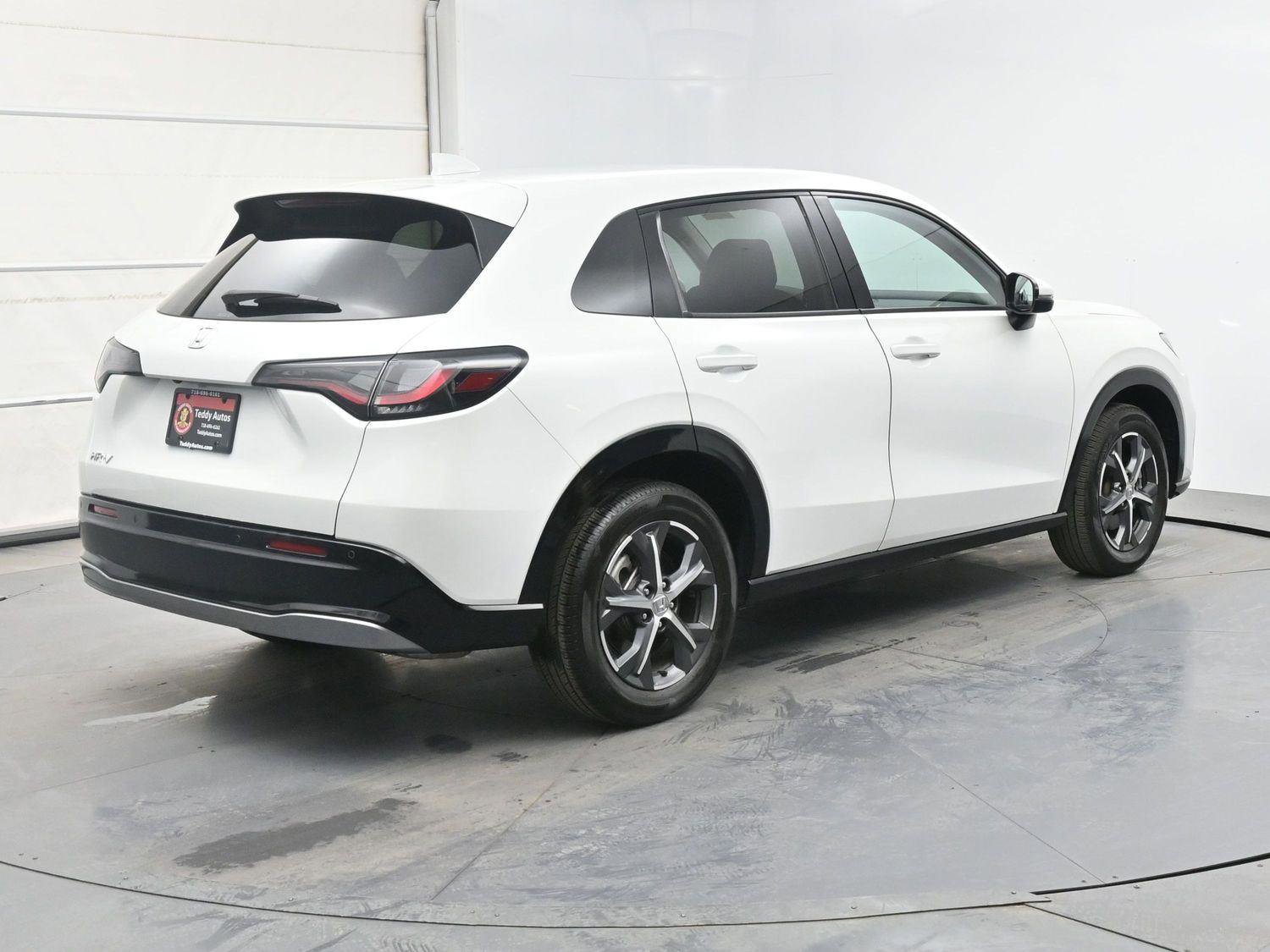 Used 2024 Honda HR-V EX-L image 25