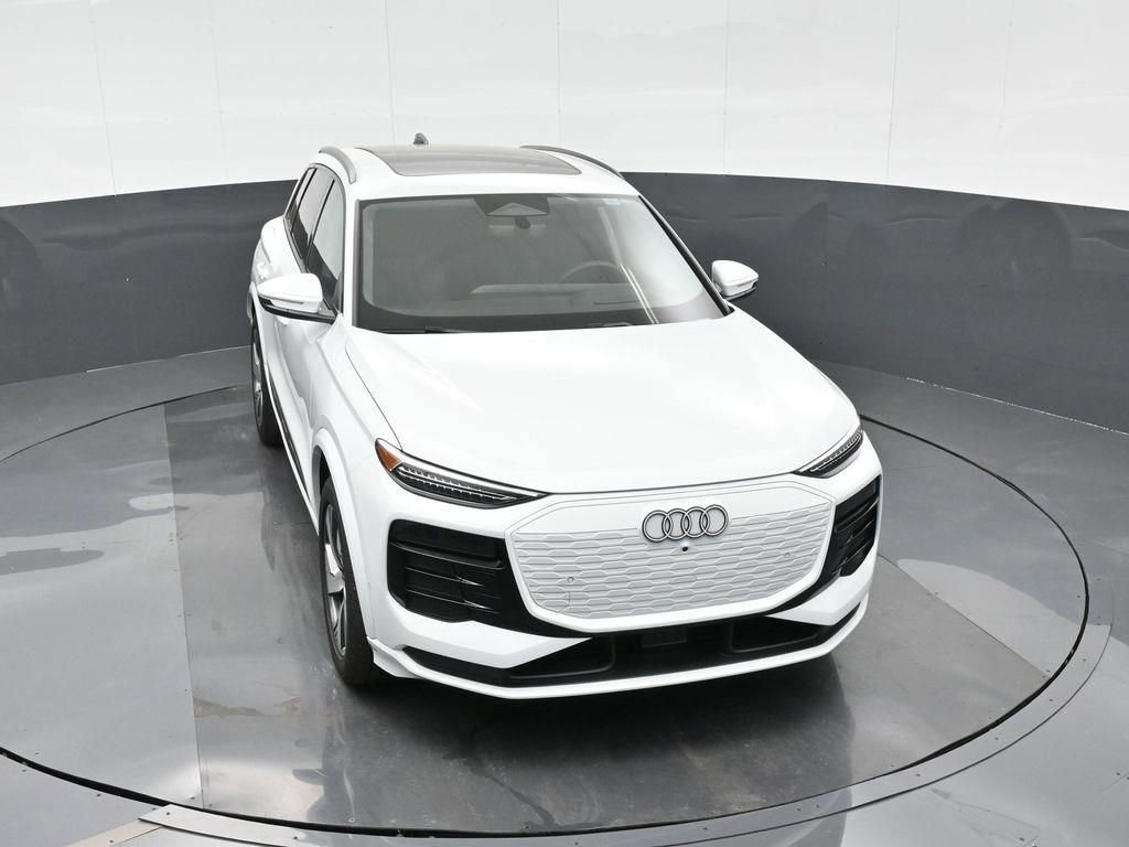 New 2025 Audi Q6 e-tron Premium Plus image 22