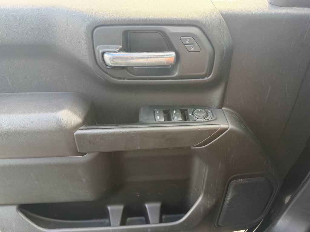 Used 2023 Chevrolet Silverado 1500 Custom RWD image 29