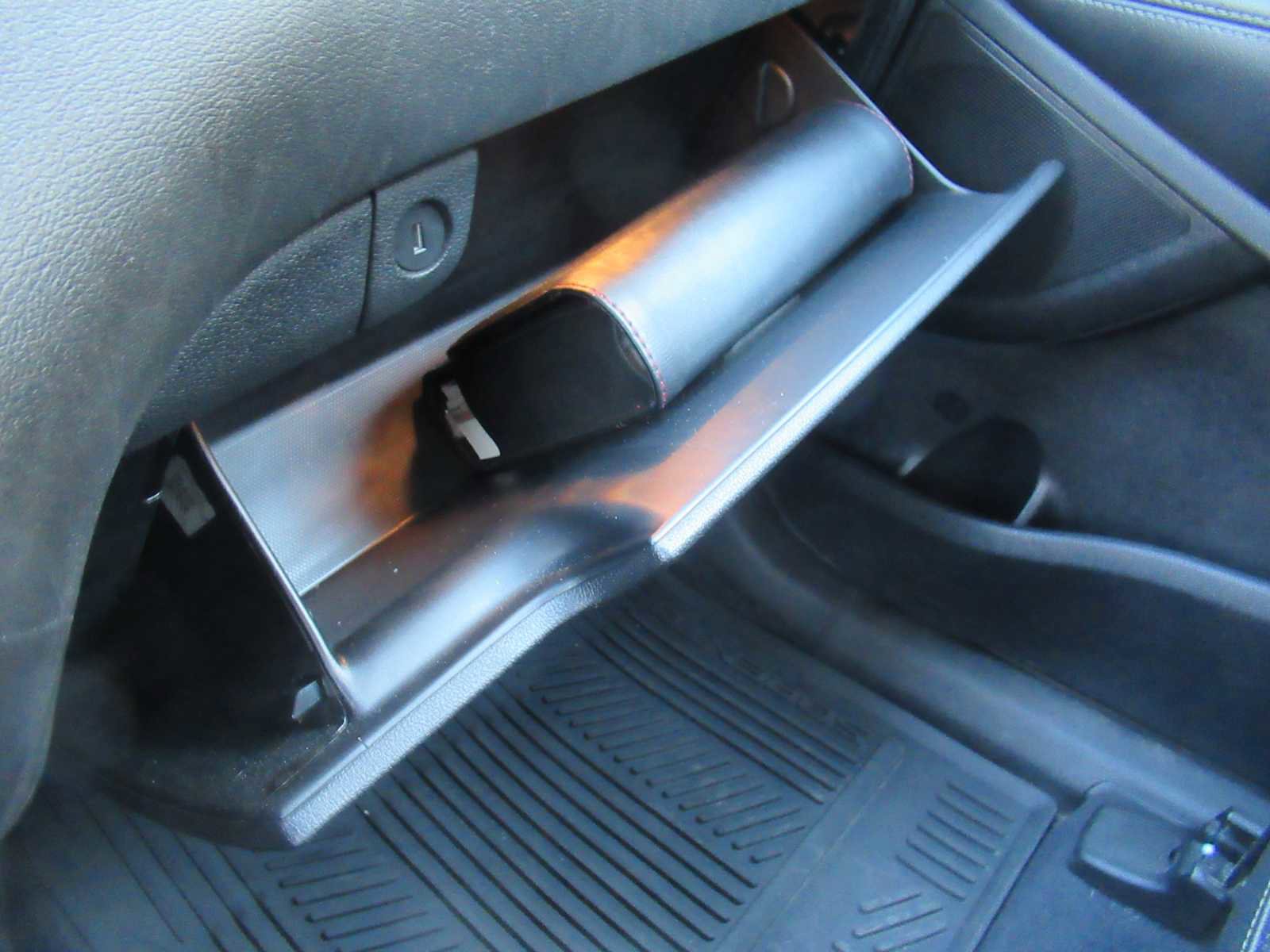 Used 2019 Kia Sorento EX image 39