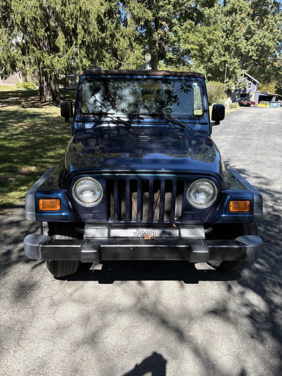 Used 2004 Jeep Wrangler SE AWD/4WD image 1