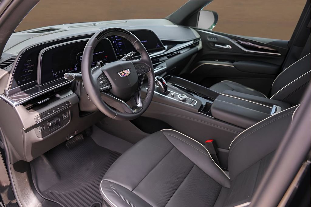 Certified 2024 Cadillac Escalade Sport w/ Touring Package image 10