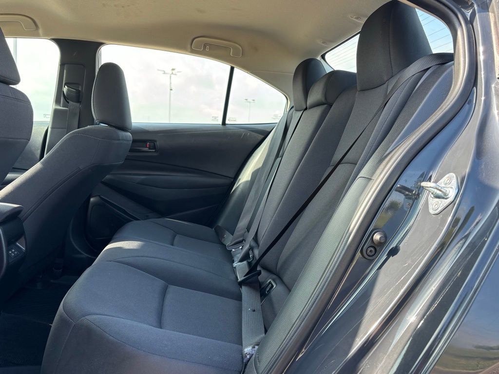 Used 2024 Toyota Corolla LE FWD image 12