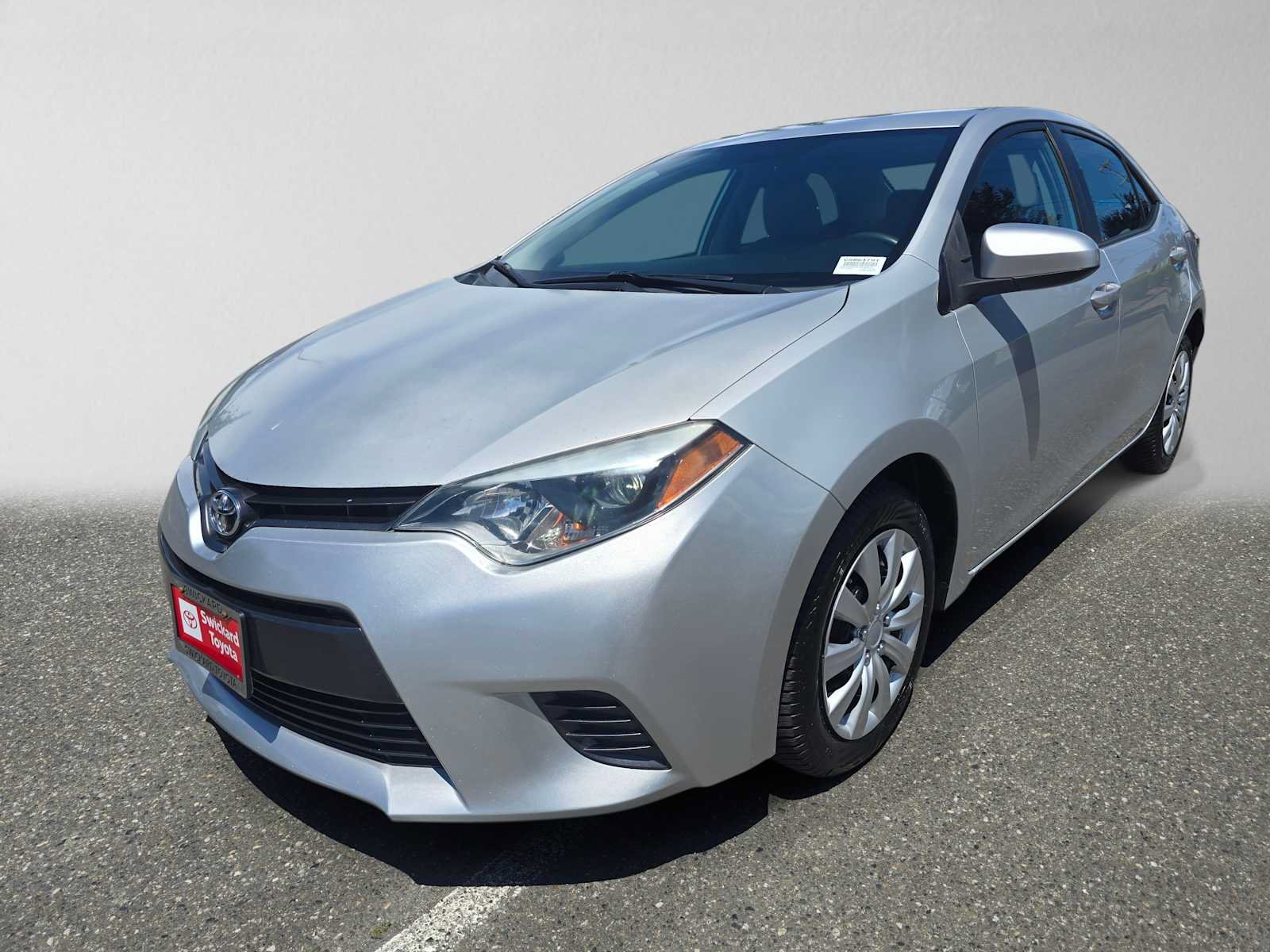 Used 2016 Toyota Corolla LE FWD image 7