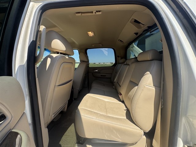 Used 2013 Cadillac Escalade EXT AWD/4WD image 8