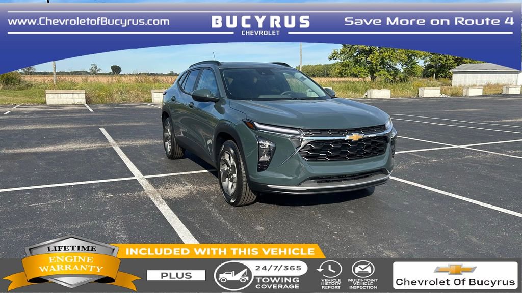 New 2025 Chevrolet Trax LT w/ Sunroof Package