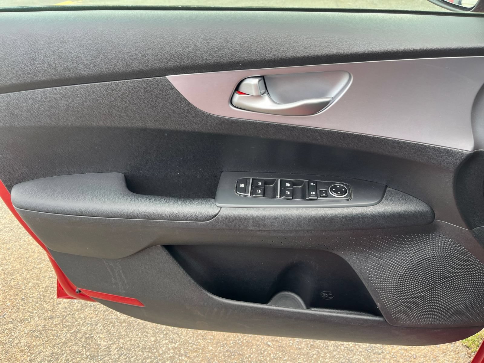 Used 2024 Kia Forte LXS FWD image 18
